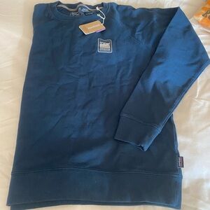 Patagonia boys long sleeve top